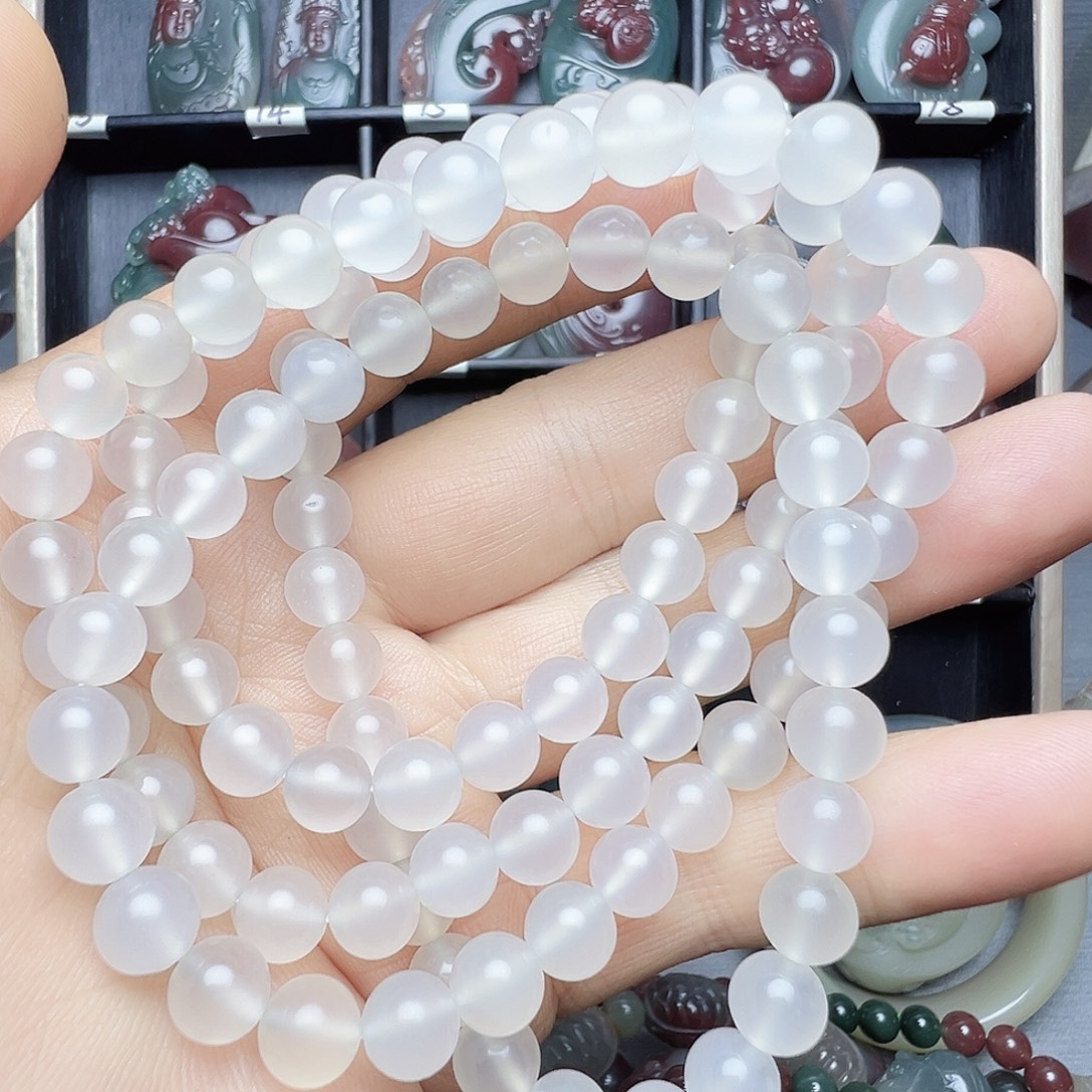 金***煌玛瑙/玉髓未镶嵌颈饰