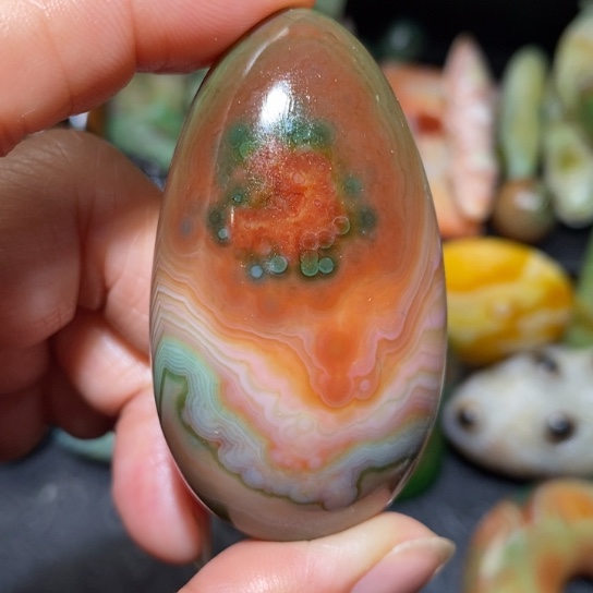石英质玉未镶嵌珠宝半成品