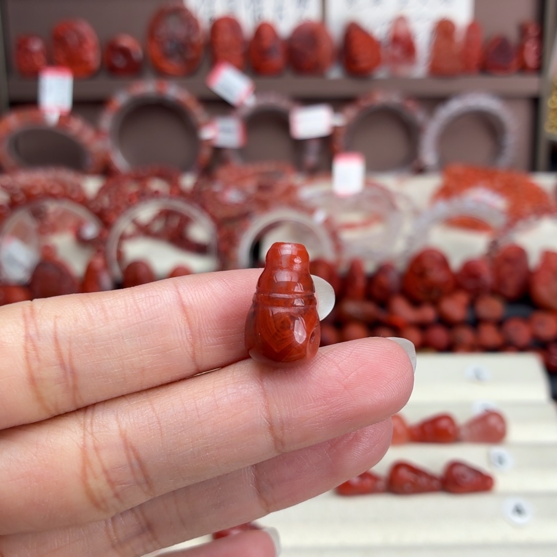 A***e南红玛瑙未镶嵌颈饰火焰纹三通10+