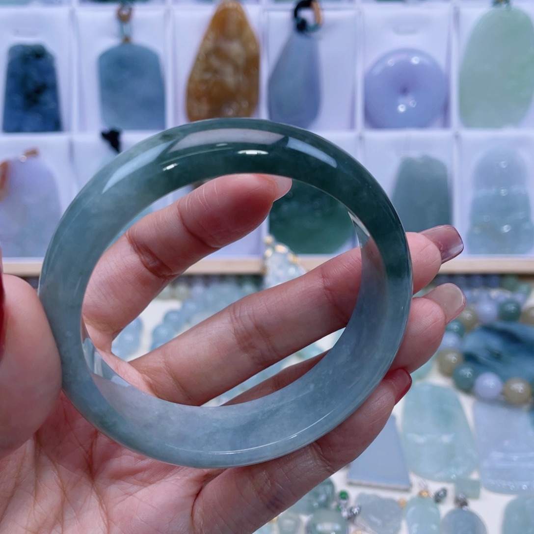 翡翠颈饰未镶嵌缅甸翡翠A货未镶嵌