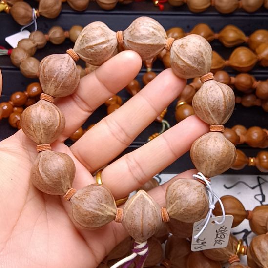 幸***7手串/手链橄榄核橄榄核手串铁核蒜头蜜挑臀鸡血红2.1*2.3