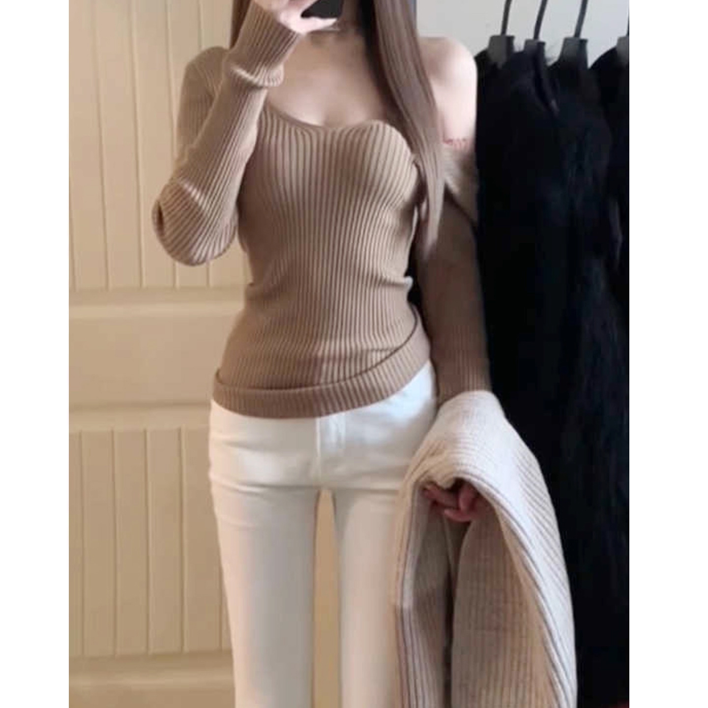 纯欲风深v领针织衫秋冬季2025新款韩系穿搭紧身内搭套头长袖上衣