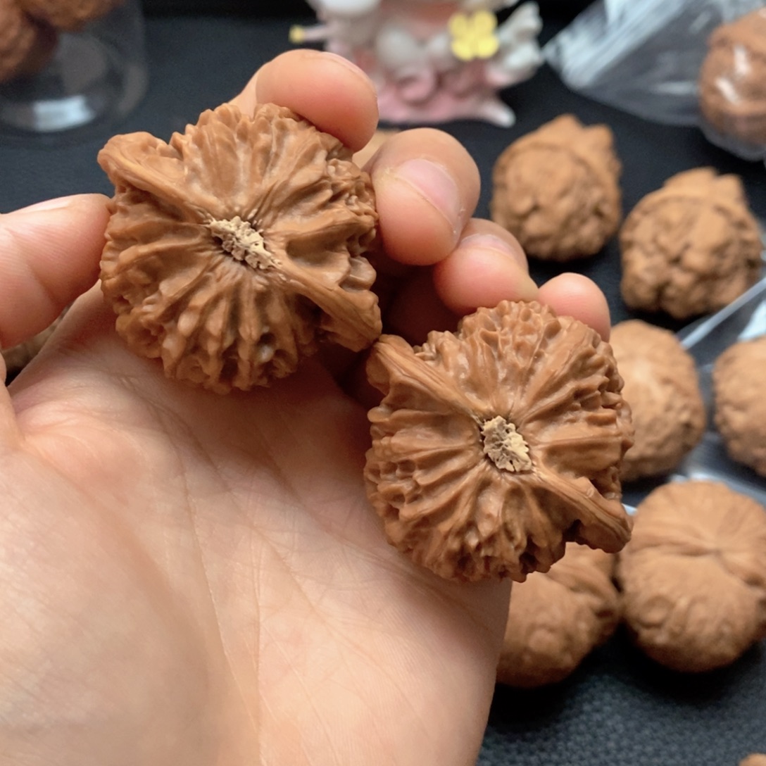 文玩核桃吊坠全品打底宫灯111111