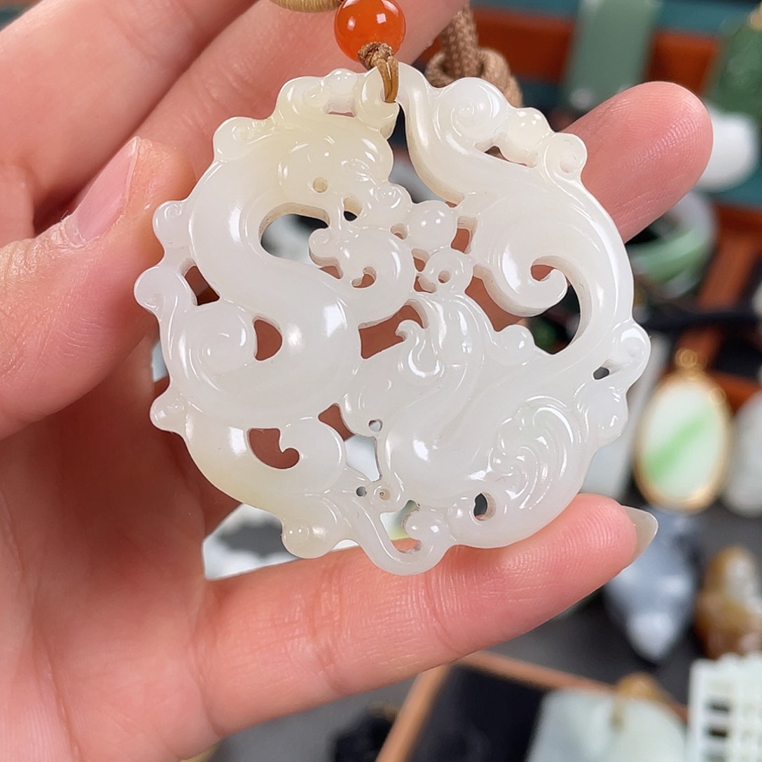 未镶嵌和田玉挂件