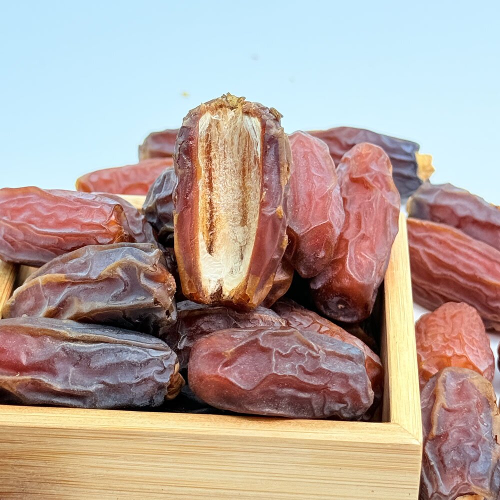 沙特阿拉伯椰枣香甜肉厚饱满免洗原味蜜饯果干孕妇休闲零食