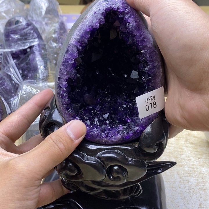 未镶嵌紫晶大型摆件（非配饰）别**抖