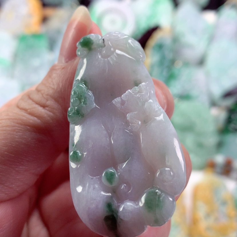 【闪购商品】翡翠吊坠(不含链)未镶嵌