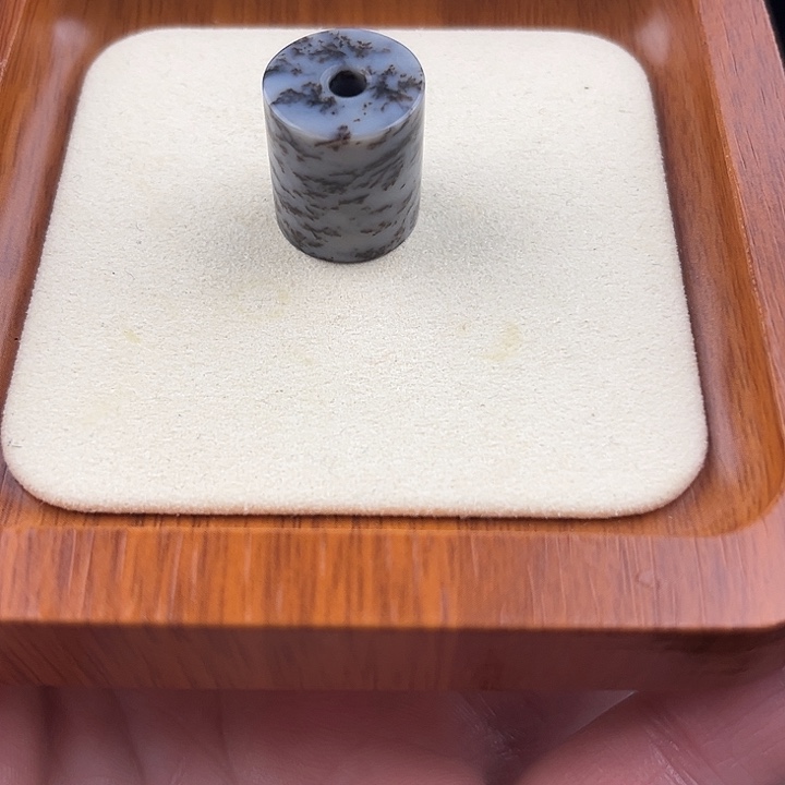 和田玉未镶嵌吊坠(不含链)