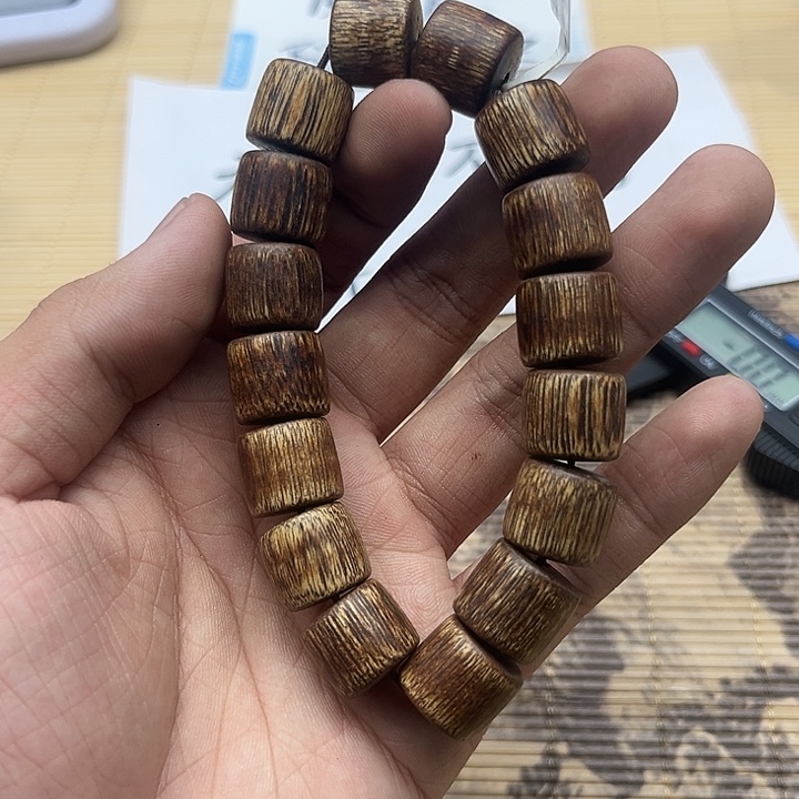 沉香碎屑沉香黄奇楠