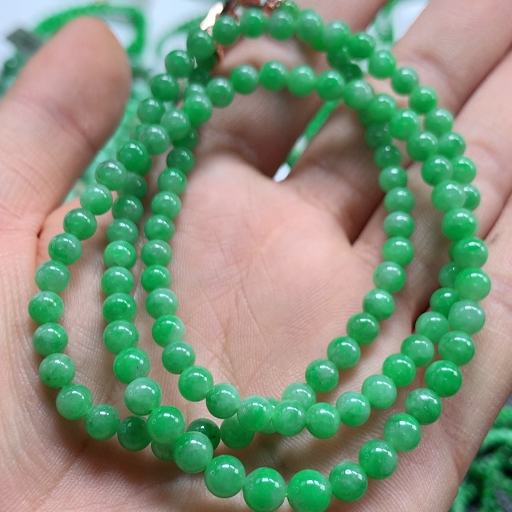 翡翠未镶嵌手链翡翠