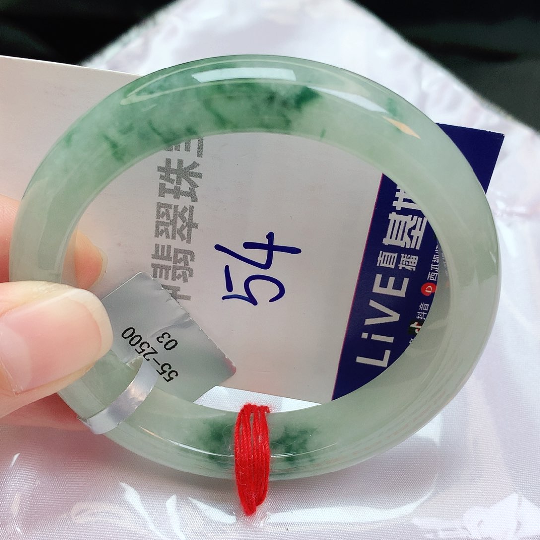 翡翠手镯未镶嵌缅甸天然A货翡翠手镯