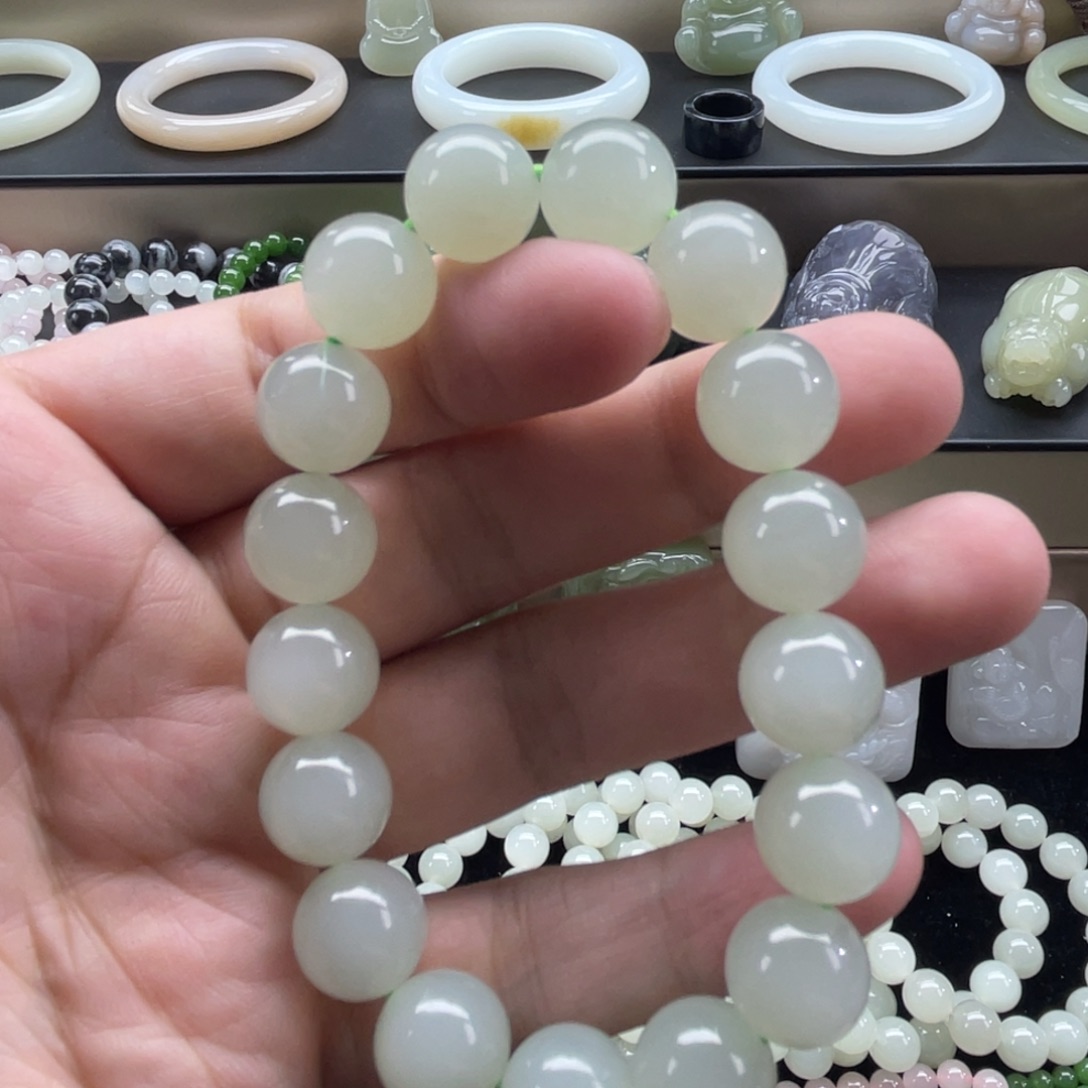 和田玉未镶嵌手链