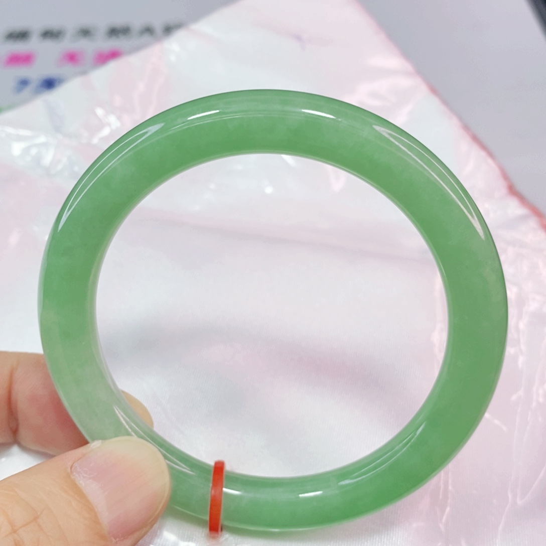 未镶嵌手镯翡翠54圈口圆条