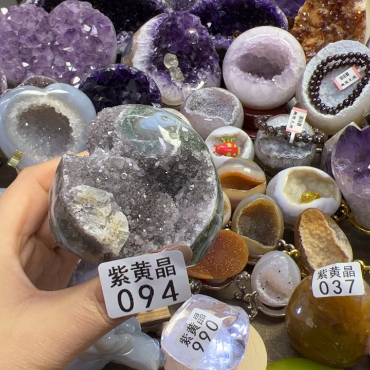 未镶嵌大型摆件（非配饰）紫晶94