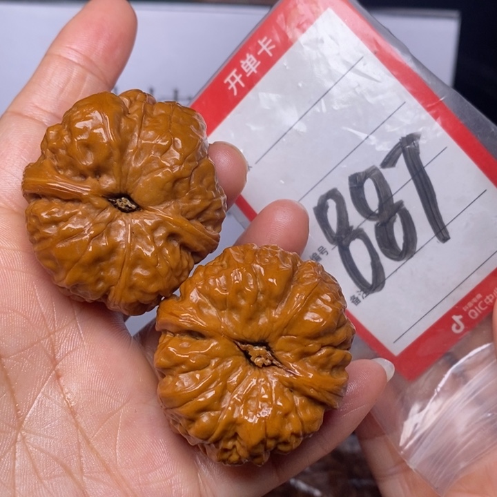 文玩核桃把件886，41蛤蟆头