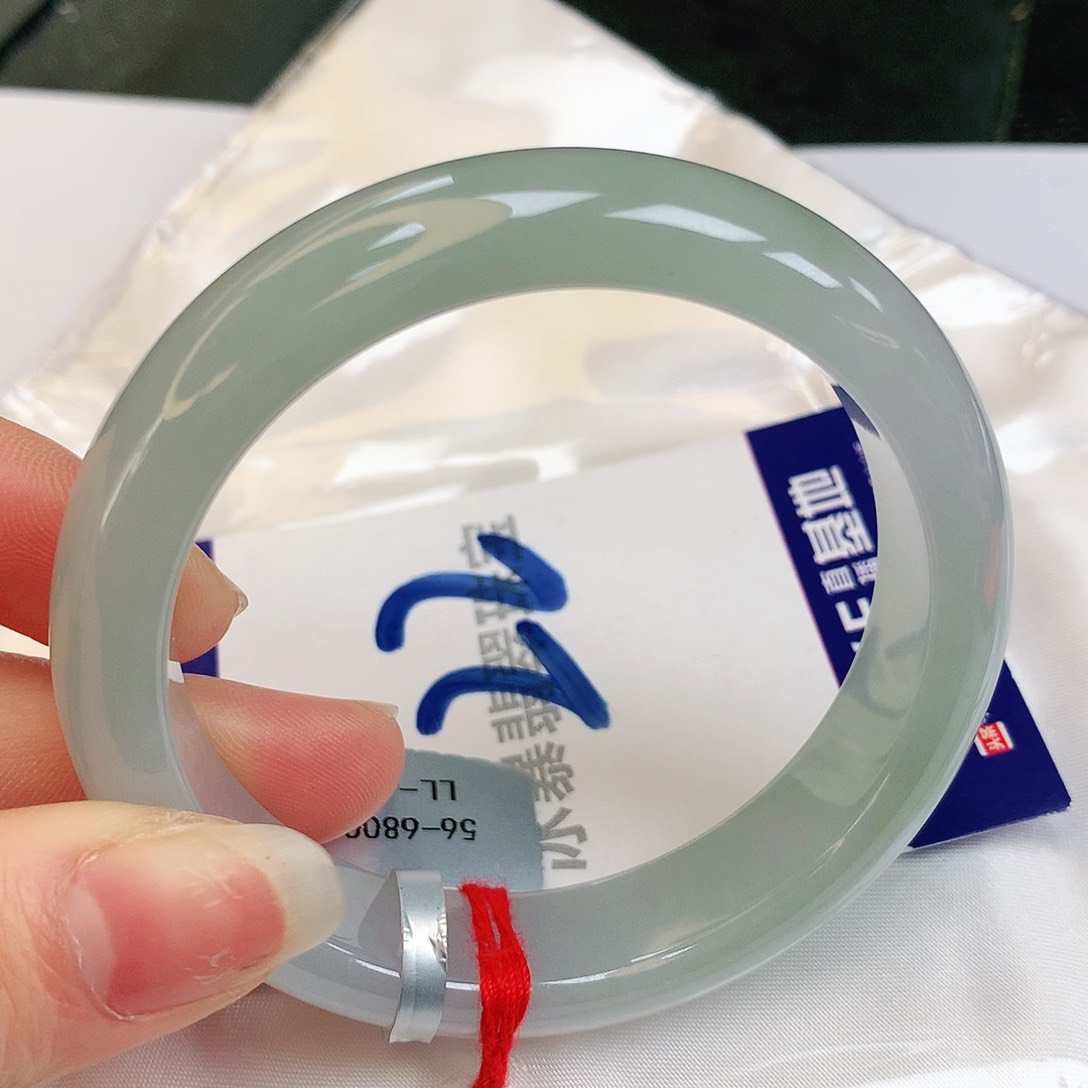 翡翠手镯未镶嵌缅甸天然a货翡翠