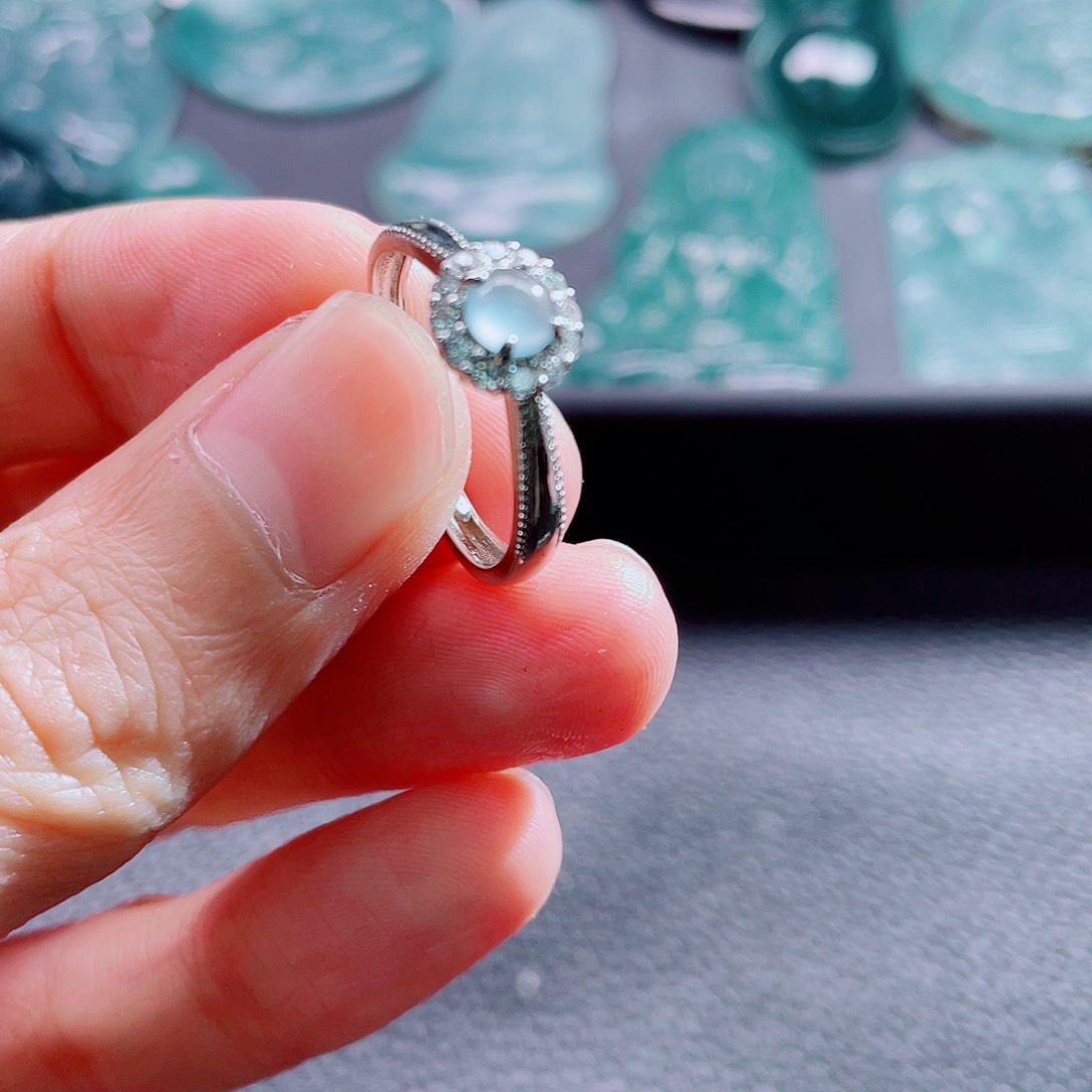 翡翠颈饰未镶嵌8579838896