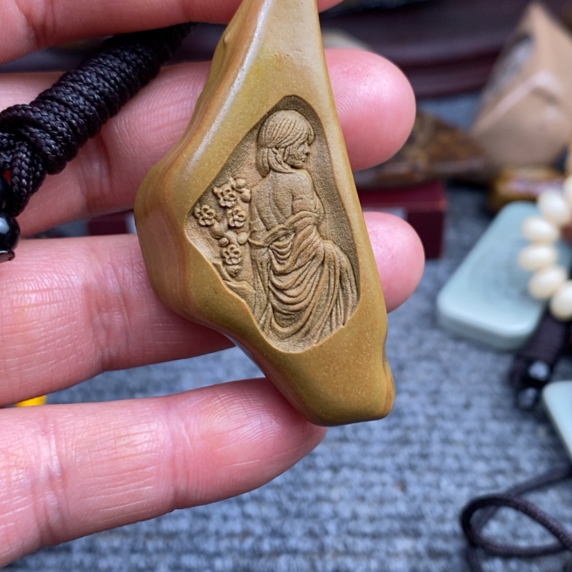 【闪购商品】原石雕刻手把件