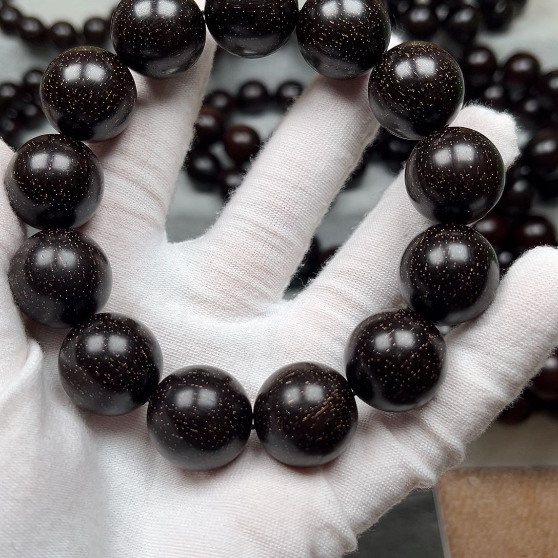 檀香紫檀（小叶紫檀）꧁****꧂