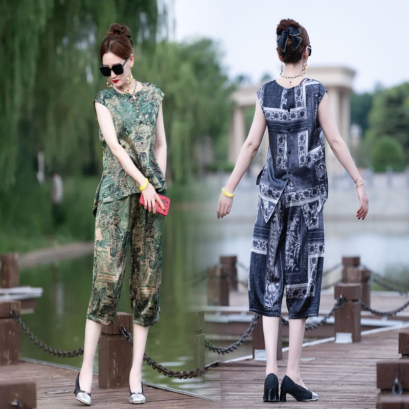 夏季冰丝减龄套装时尚妈妈洋气复古宽松新款显瘦减龄温柔两件套