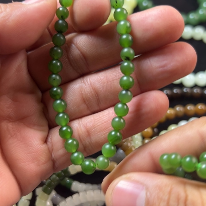 和田玉（糖玉）未镶嵌手链