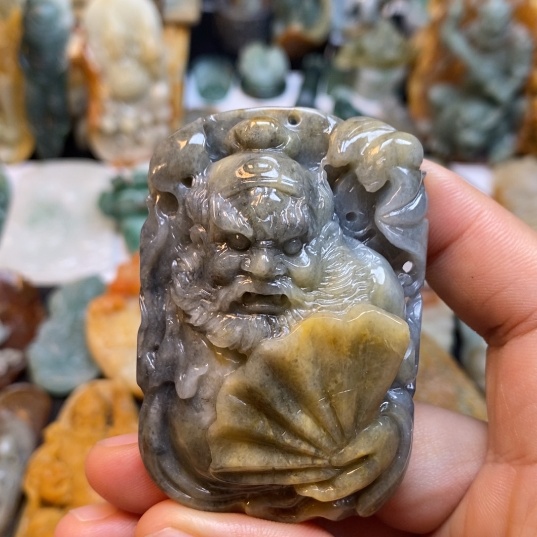 定制翡翠未镶嵌特色6