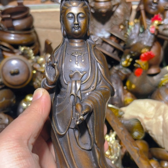 铜铜的 清货诚信经营