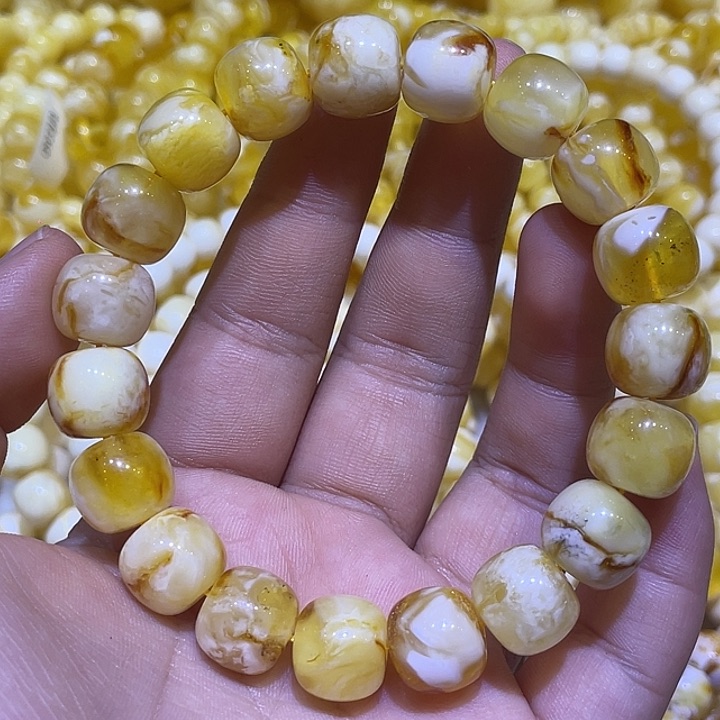 未镶嵌蜜蜡珠宝奇石12.2m