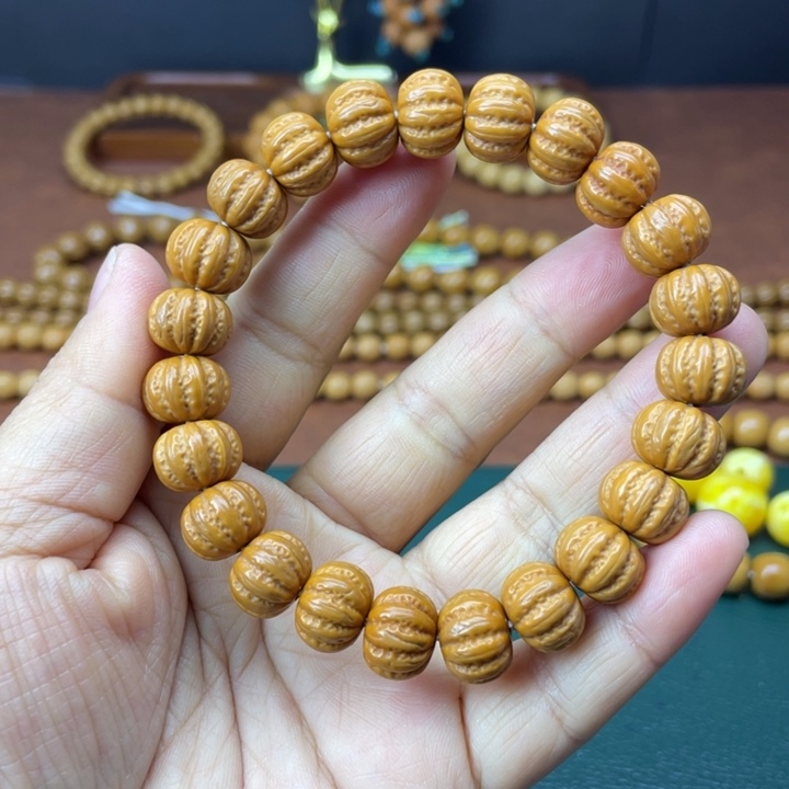 朱***哥吊坠猴头核桃1.2+