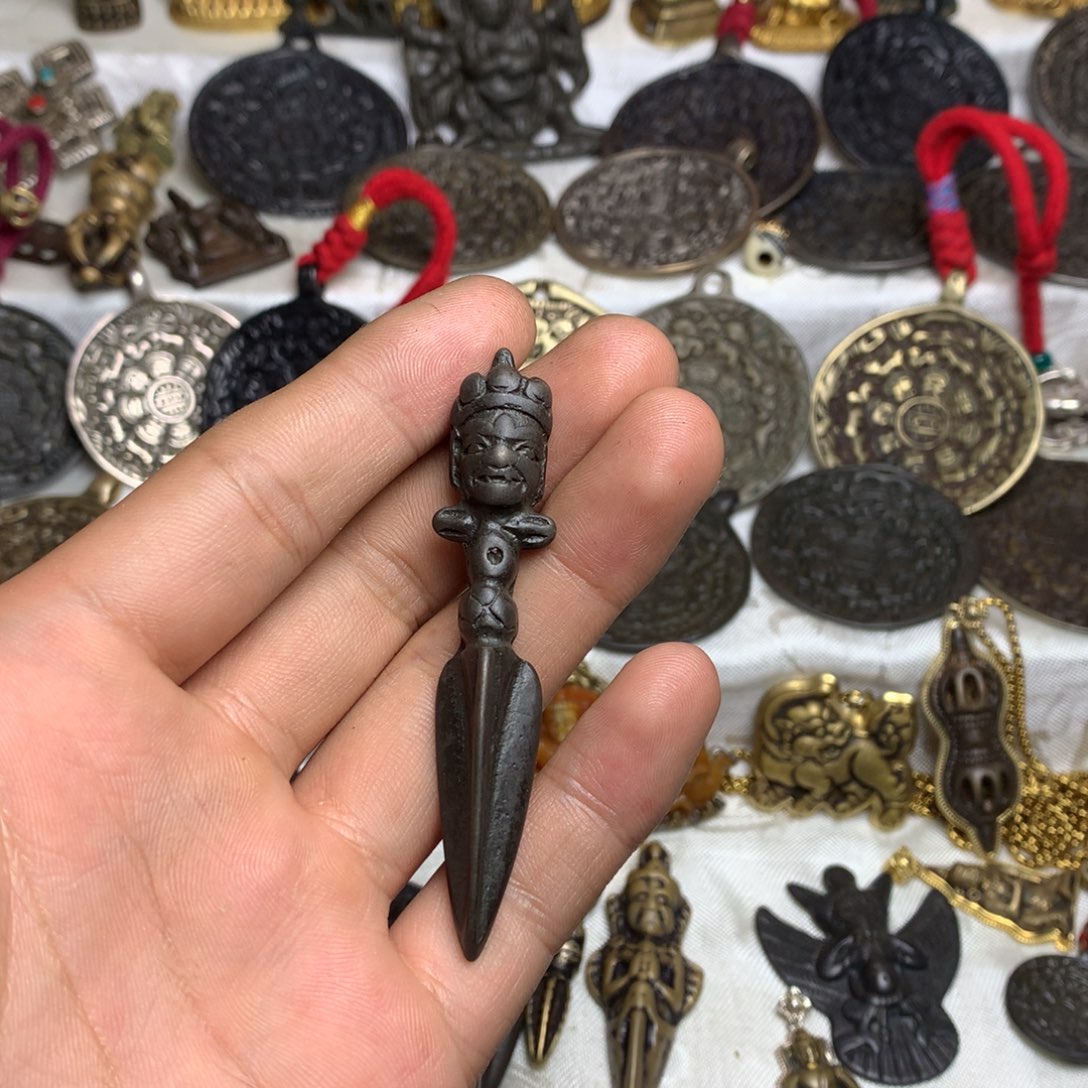 忻***郭泥塑直播间漏价天铁普巴