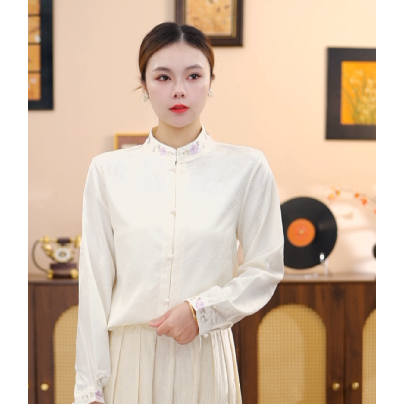 半夏-国风刺绣衬衫