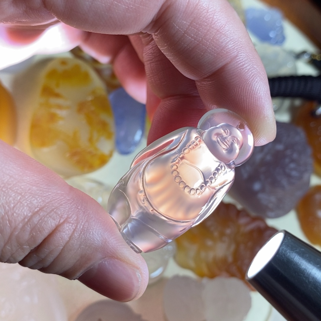 玛瑙/玉髓足铂镶嵌颈饰玛瑙站佛公