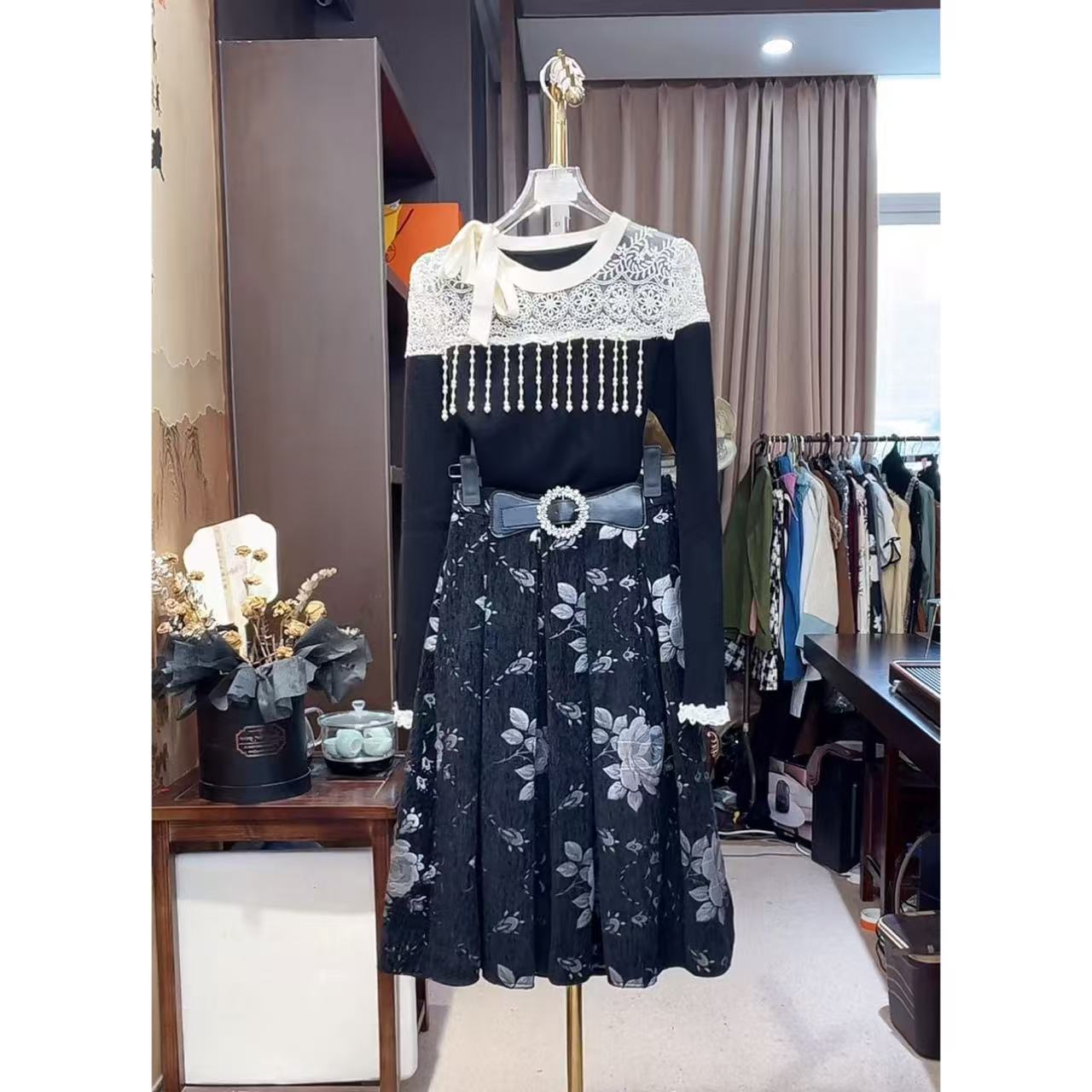 芙娜妮polo领设计感保暖休闲风秋季新款不规则半裙两件套F2510194