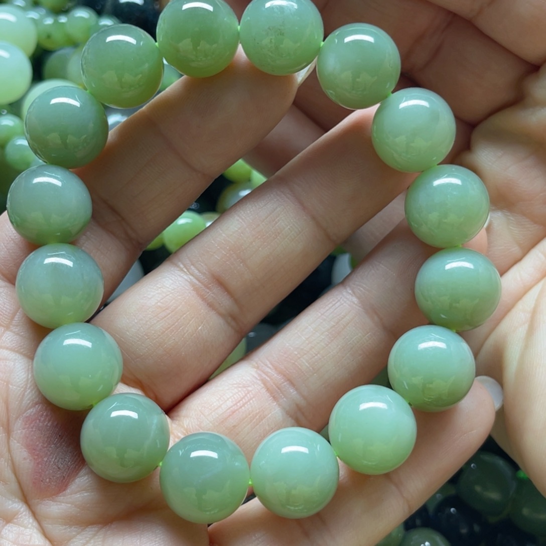 和田玉手链未镶嵌