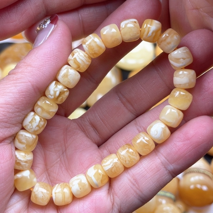 蜜蜡裸石未镶嵌蜜蜡手串