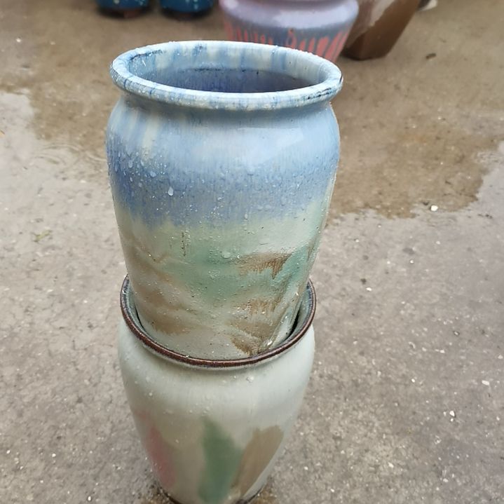 瑕疵两个盆盆子。。