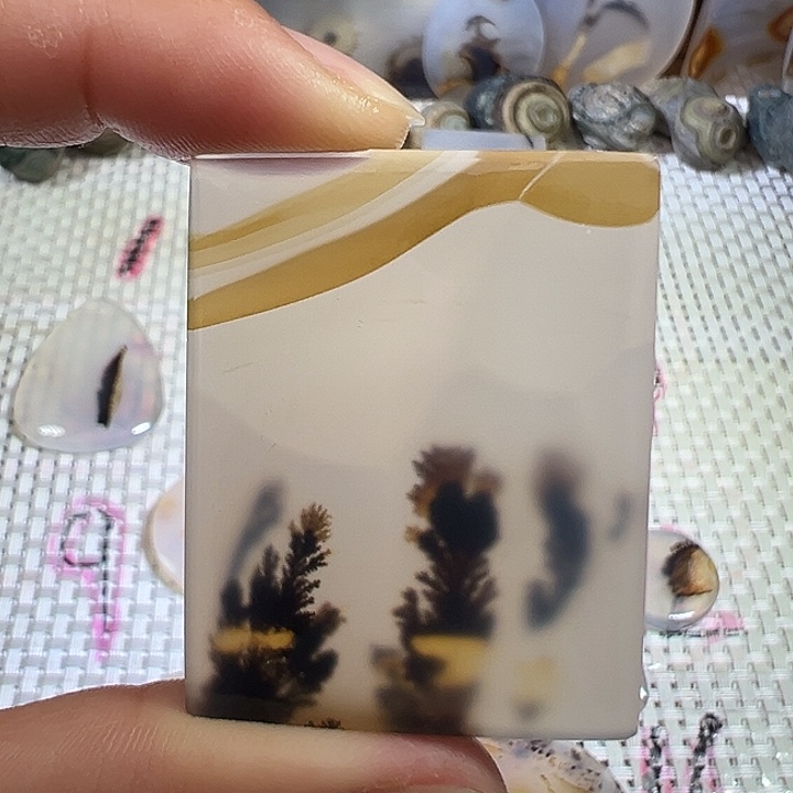 玛瑙/玉髓未镶嵌颈饰