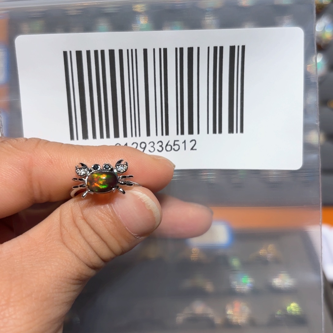 欧泊戒指银S925镶嵌半****e戒指