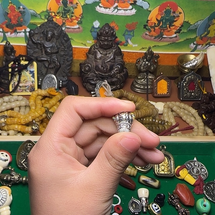 爱***赢藏品小苏直播间！！！
