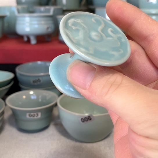 汝官窑釉色，天青盖置，