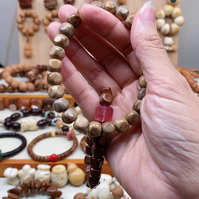 【闪购商品】吊坠库克鲨****✨楼兰库克卡9