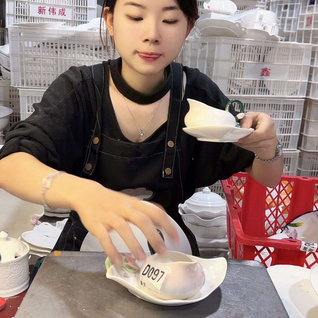 盘微瑕产品………D097两套