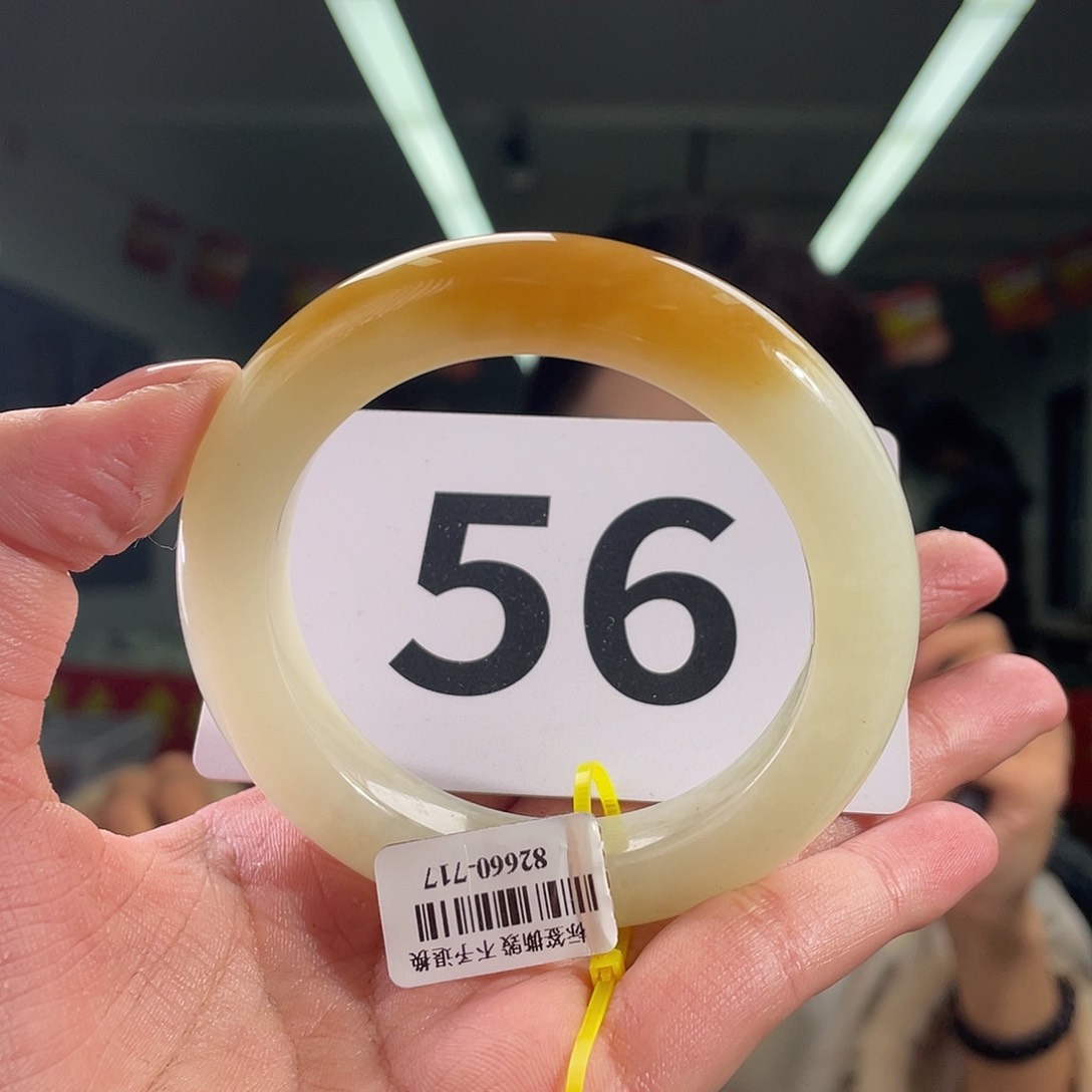 和田玉手镯未镶嵌你****吃