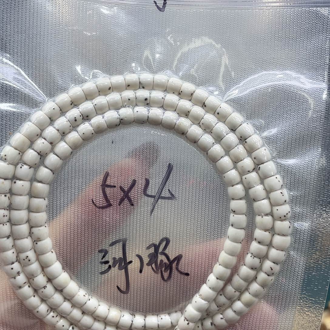 吊坠星月菩提54长串
