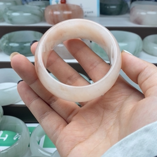 石英质玉（金丝玉）未镶嵌手镯