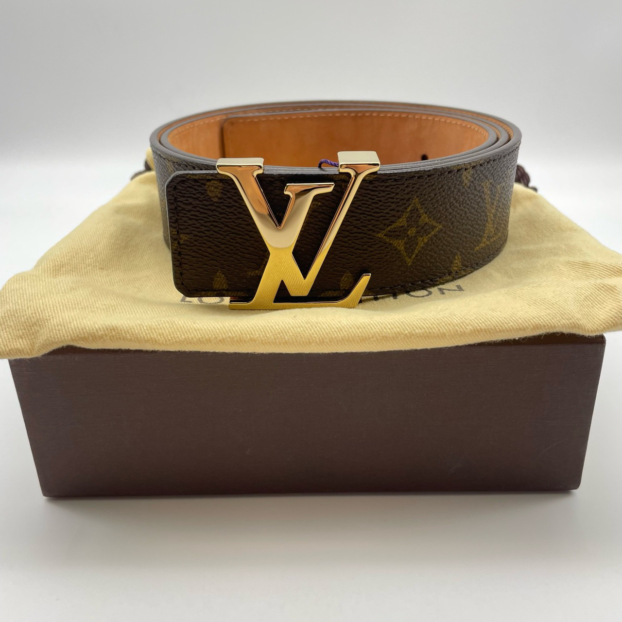 99新 LouisVuitton/路易威登 闲置老花金扣单面皮带95码13988503