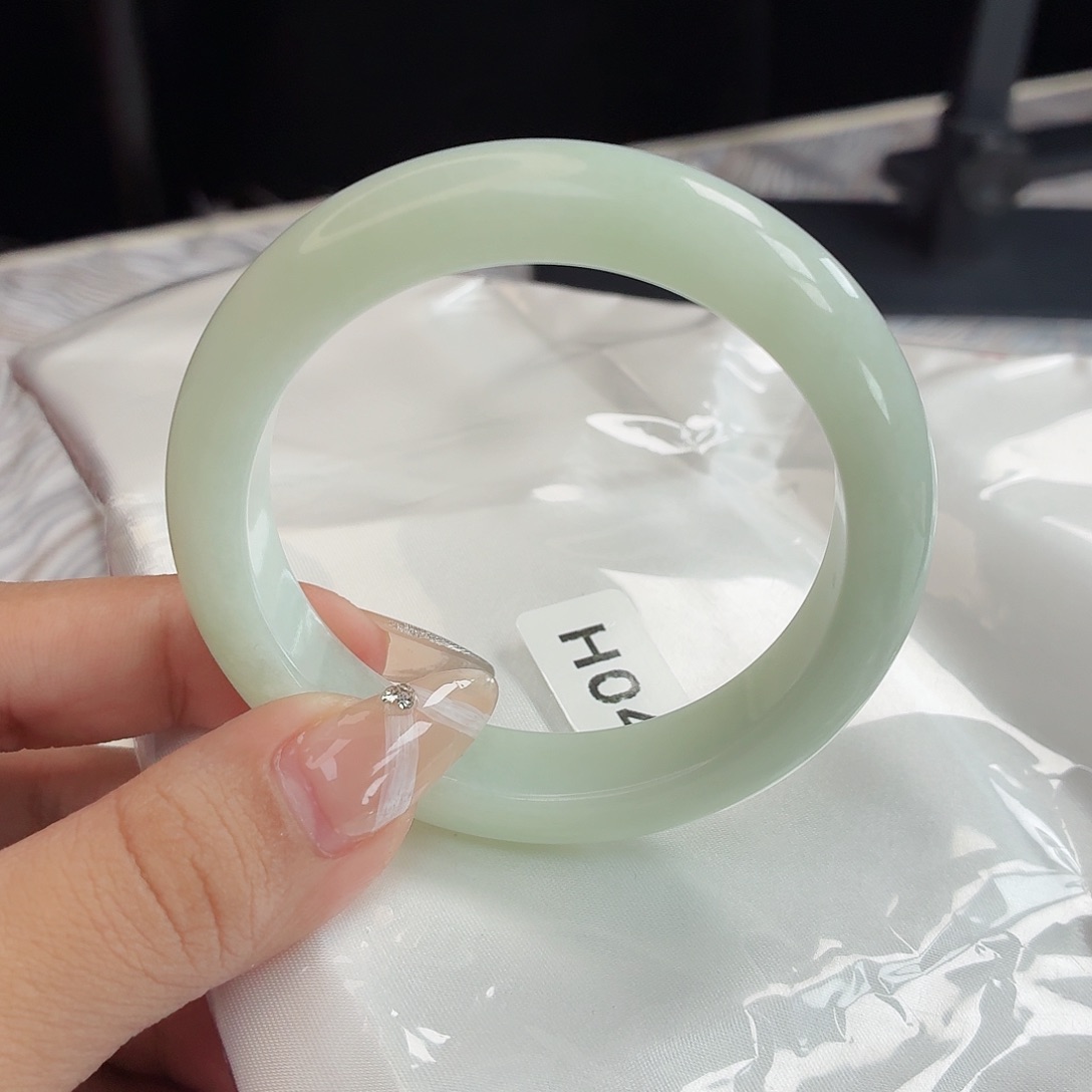 未镶嵌手镯翡翠54