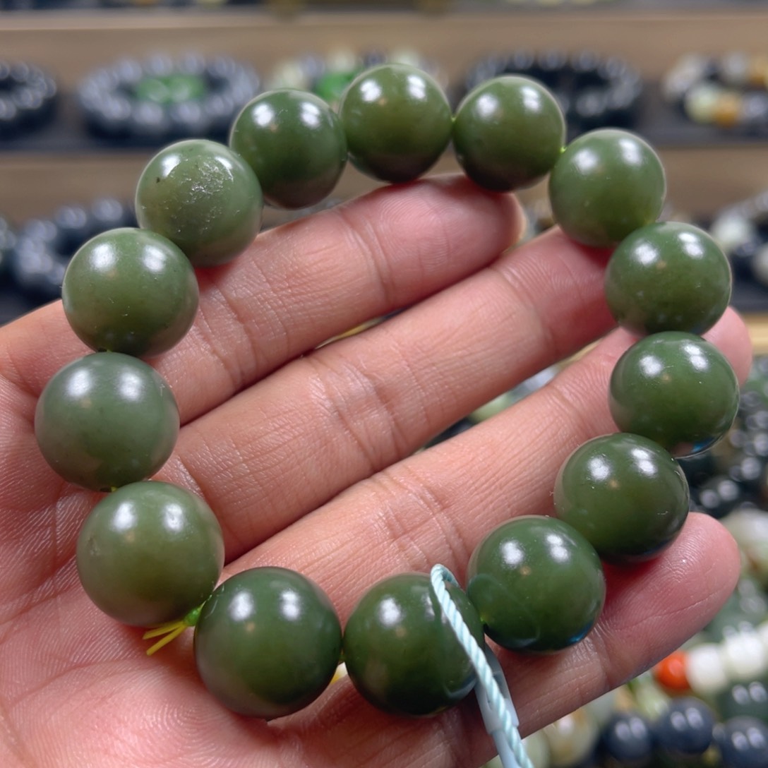 和田玉手串未镶嵌