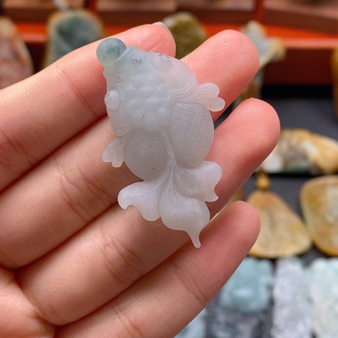 定制翡翠未镶嵌翡翠