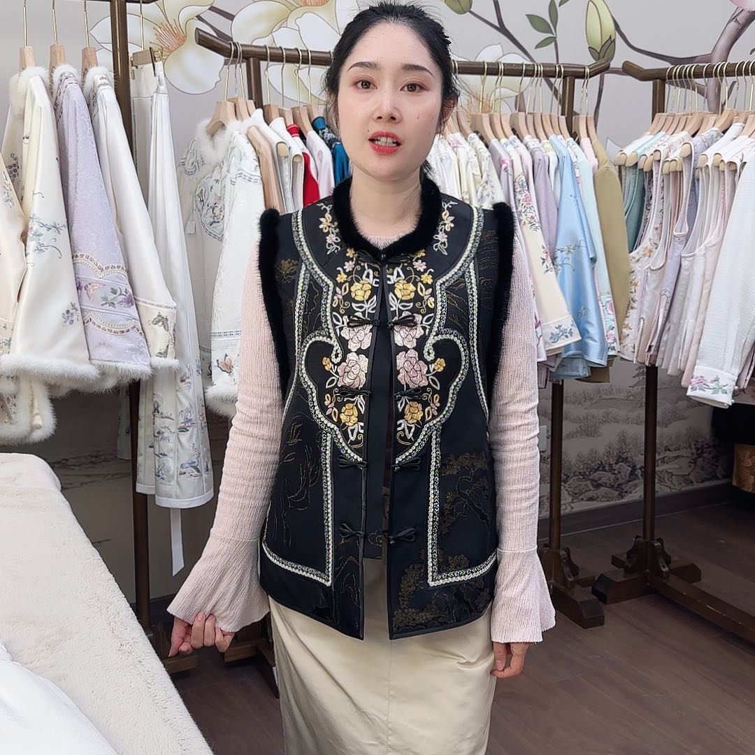 刺绣7上新苏绣棉马甲